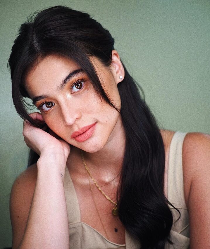 Anne Curtis Handles Weapons with a Sassy Haircut in New Trailer - Preen.ph